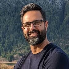 Michael Luers's Instagram, Twitter & Facebook