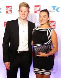 Manchester city midfielder kevin de bruyne has won the 2021 men's pfa players' player of the year, while chelsea forward fran kirby has won the women's award. Aufregung Um De Bruyne Statement In Hamburg