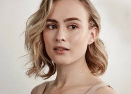 Regina skin & phibrows