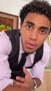 Chris Barbera's Instagram, Twitter & Facebook