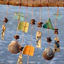 Basteln Mit Muscheln 42 Inspirierende Ideen Fur Kreative Kopfe Basteln Mit Muscheln Windspiele Diy Windspiele