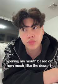 Openjng My Mouth to How Much I Like Dessert