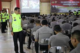 Berikut ini adalah contoh soal persamaan dasar akuntansi beserta laporan keuangannya 1. Berikut Contoh Tes Kompetensi Manajerial Polri