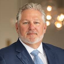 Greg Seamster's Instagram, Twitter & Facebook