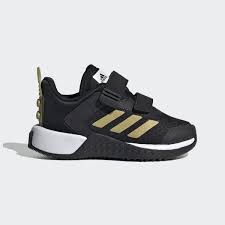 Bei fast jedem der adidas schuhe in schwarz sorgen kleine details für die auflockerung des dunklen gesamtlook. Adidas Lego Adidas Sport Schuh Schwarz Adidas Deutschland