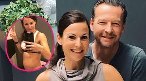 Sabrina mockenhaupt über das training nach dem baby: Let S Dance Mocki Zeigt Stolz Ihren Kleinen Babybauch Promiflash De