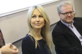 Sprawdź wszystkie książki magdalena ogórek. Magdalena Ogorek W Toruniu Pojawila Sie Na Spotkaniu Droga Do Niezaleznosci Kobieta Sukcesu Zdjecia Torun Nasze Miasto