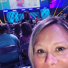 Amber Wessel-Independent Consultant with Arbonne