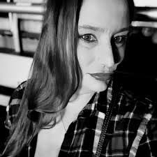 Chelsea Secrest's Instagram, Twitter & Facebook