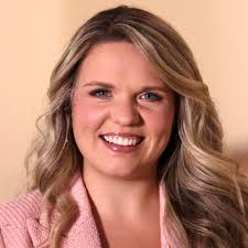 Our Team — The Adjacent Possible, Michelle Derr