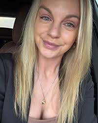 Sarah Stackhouse's Instagram, Twitter & Facebook