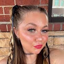 Haley Bruner's Instagram, Twitter & Facebook