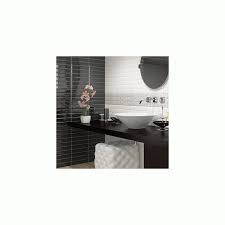 This 3x6 beveled subway tile is timeless, yet contemporary and perfect for backsplashes and feature walls in the kitchen, bathroom, shower and more. Metro Brick Bevelled Gloss Black 7 5cm X 30cm Wall Tile
