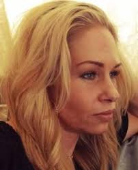 Krista Rosen's Instagram, Twitter & Facebook