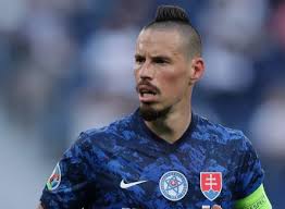 Skuas swedia vs slovakia akam diprediksikan malam ini akan menjadi pertandingan maut dilapangan hijau. Ptawcvwe5idym