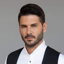 Hazal (hande erçel) and kenan (tolgahan sayişman) fall in love. Tolgahan Sayisman Kimdir Cihan Adabeyli Show Tv