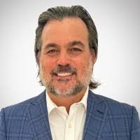 Philip Mintz's Instagram, Twitter & Facebook