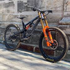 Rocky Mountain Slayer With Fox 40 Kashima Mountian Bike Downhill Bike Mountain Bike Trails