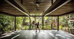 Costa Rica Eco Resort Combines Jungle Yoga With Sustainable Design Yoga Studio Design Yoga Studio Outdoor Yoga Studio