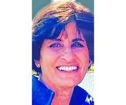 Brenda Bach's Instagram, Twitter & Facebook