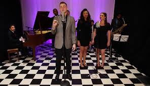 It was uploaded on january 07, 2020. Never Gonna Give You Up 70s Soul Remake Ft Clark Beckham Postmodern Jukeboxpostmodern Jukebox