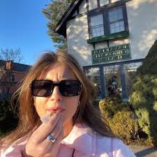 Rachel Mize (@rachelmizer)