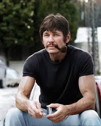 American actor Charles Bronson, 1969. Photo by Giancarlo Botti. : r/OldSchoolCool