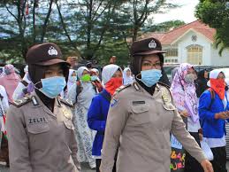 Baju muslim seragam untuk lebaran. Polisi Wanita Wikipedia Bahasa Indonesia Ensiklopedia Bebas