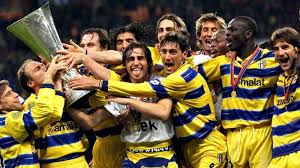 Il sito dei tifosi del parma calcio. Parma Calcio La Provinciale Che Sfido Le Grandi Del Pallone Il Primato Nazionale