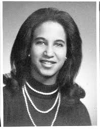 Vicki Broadnax's Instagram, Twitter & Facebook