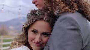 Quirky Lovebirds Get Married