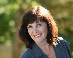 About — Oliver Elliott