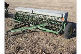 The van brunt grain drill was invented in wisconsin by the van brunt brothers to bury seeds before the passenger pigeons could descend on the field and john deere's name does not appear on this model so it may predate 1911. John Deere Van Brunt Grain Drill Seed Chart Balop