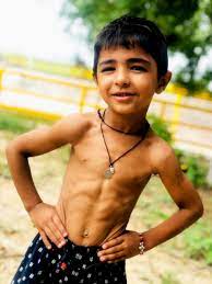 Mama's abs after two kids omg. Meet Archit Deswal From India Youngest Kid With 6 Pack Abs At The Age Of 4 5 Years