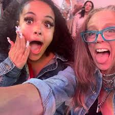 I've been told I'm fat for every problem I've ever gone to a doctor for.  Mental health, sinus issues, shoulder pain, headaches. It's about my weight  or my diet every single time.