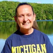 Renee Kinney's Instagram, Twitter & Facebook