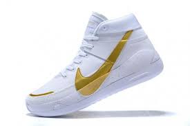 Both shoes offer zoom air units that provide the responsive cushioning you need to absorb impact without sacrificing speed. 2020 Nike Zoom Kd 13 Ep White Metallic Gold Basketball Shoes Online Ci9949 107 Sepsport