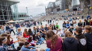 Auf laut staatsanwaltschaft köln soll die junge frau am morgen des 12.11.2014 in ein kölner. Fridays For Future Demonstriert In Koln Funf Tage Lang