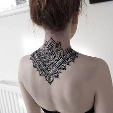 Mandala Back Tattoo On Tattoochief Com Neck Tattoos Women Back Of Neck Tattoo Mandala Tattoo Neck