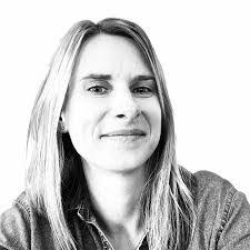 Kate Vitt's Instagram, Twitter & Facebook