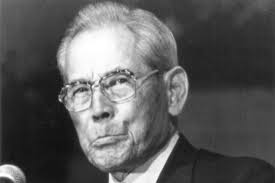 Samsung's Size Could Make It Tough to Keep Its Leader in Prison