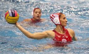 Η uefa ανέβασε στο σάιτ και κατέβασε άμεσα ένα διαχωρισμό για την κλήρωση του ολυμπιακοσ. Polo Gynaikwn Synetripse Thn Aek O 8rylos Photo Polo Gavros Gr