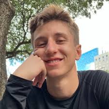 Aaron Hulbert (@aaronmhulbert)