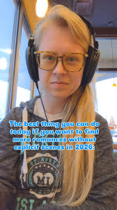 What a night! ✨✨✨ HOW TO FAKE A SOUTHERN GENTLEMAN had its first night out  @newvoicesnewrooms We spoke to over a hundred booksellers, we ran out of  copies, and we sipped &