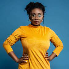 Ghanaische frauen in ländlichen und städtischen gebieten stehen vor leicht unterschiedlichen herausforderungen. Metoo In Ghana Nana Akosua Hanson Setzt Sich Fur Sexuelle Selbstbestimmung Von Frauen Ein Der Spiegel