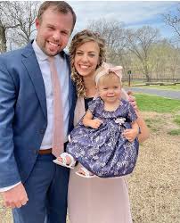 He's now been released from prison pending trial, although the internet thinks it's the wrong decision. Duggar Family Blog Duggar Updates Duggar Pictures Jim Bob And Michelle Counting On 19 Kids 2021
