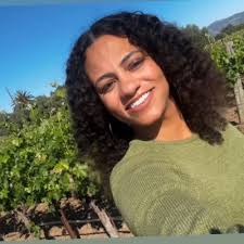 Karly S. Ford (@karlysarita)