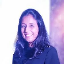 Simran Makker's Instagram, Twitter & Facebook