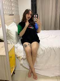 Catbunnygomez feet