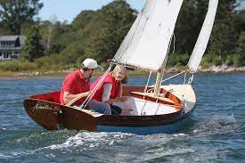 The Paine 14 Is Ready If You Want To Enjoy Some Painless Daysailing Boat Small Sailboats Sailing Dinghy